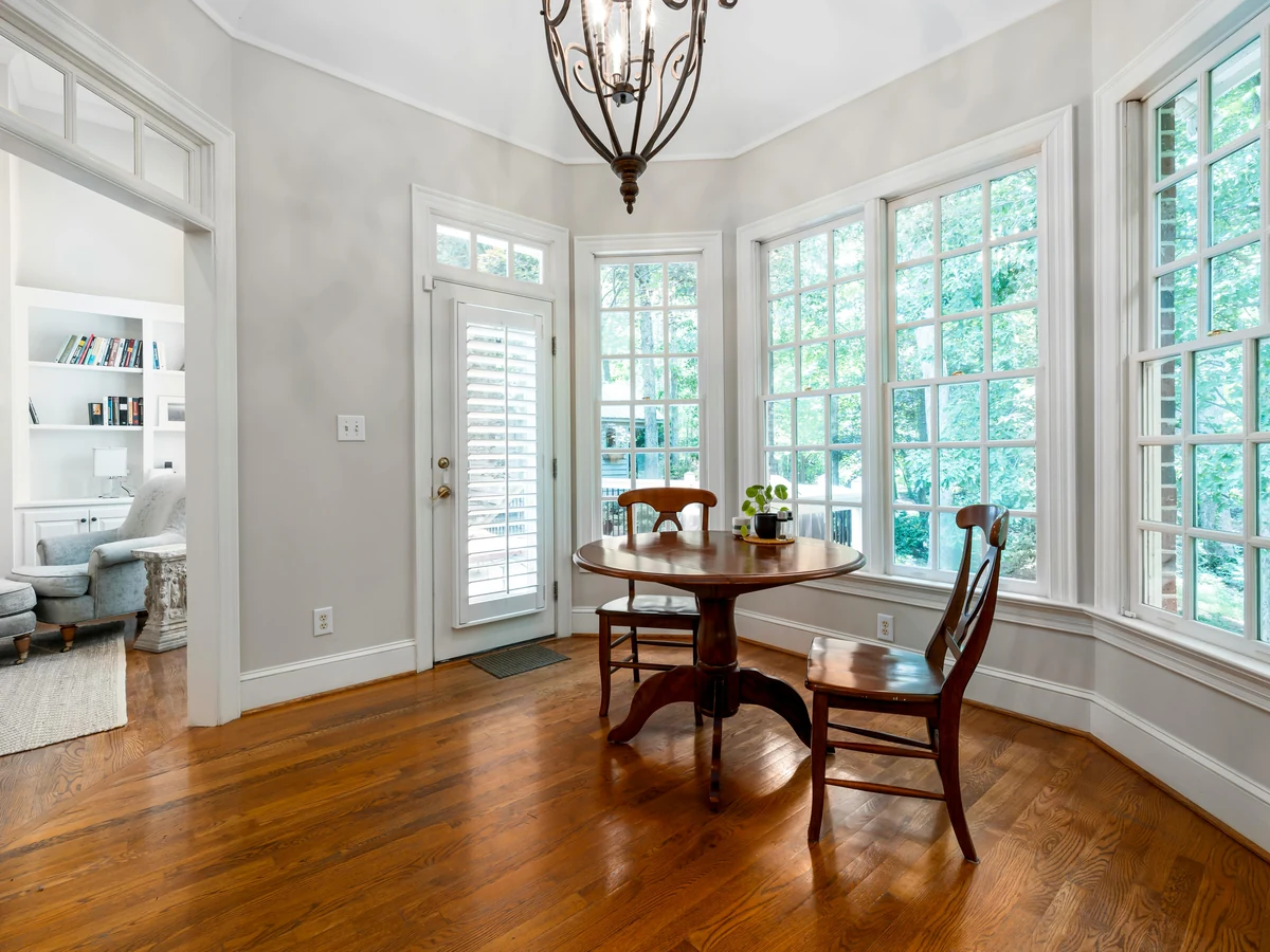 dining-room-painting-grey-dining-room-reading-decorators Grey painted dining room by Reading Decorators in a period property