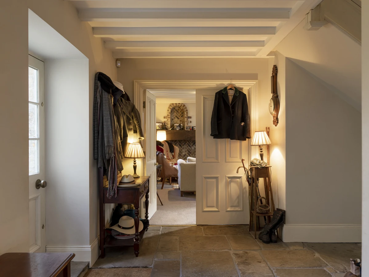 hallway-painting-rustic-country-home-reading-decorators Hallway painting in a rustic country home style in Woodley by Reading Decorators