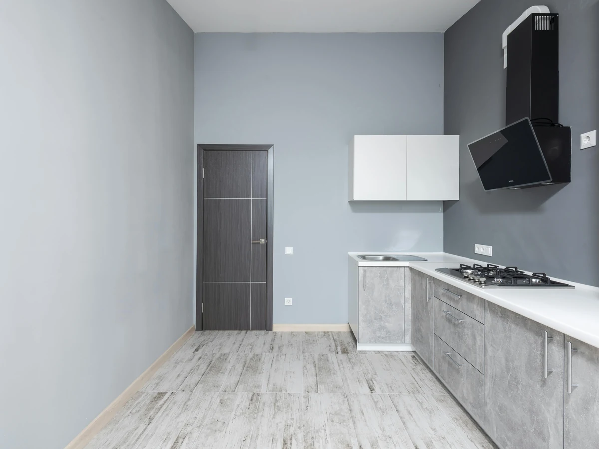 kitchen-painting-modern-grey-kitchen-reading-decorators Modern grey kitchen painting in Goring area by Reading Decorators