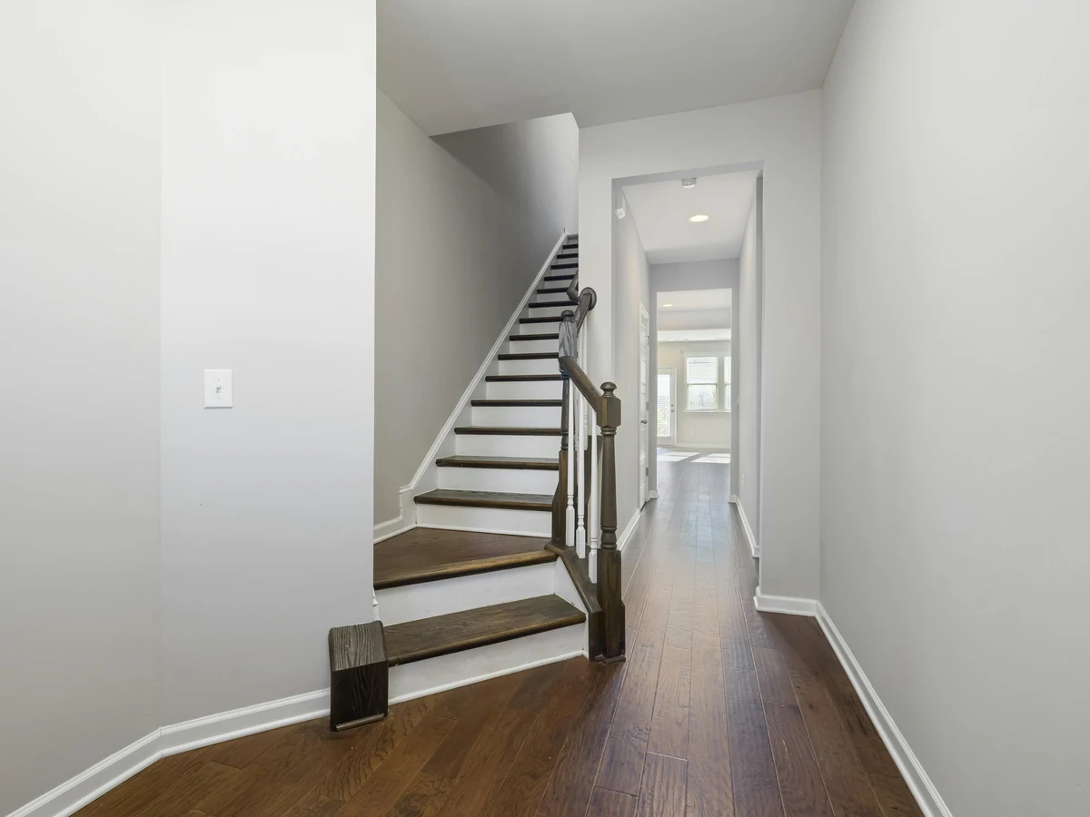staircase-painting-hallway-grey-walls-reading-decorators Hallway and staircase painting in Henley-on-Thames by Reading Decorators, grey walls finish